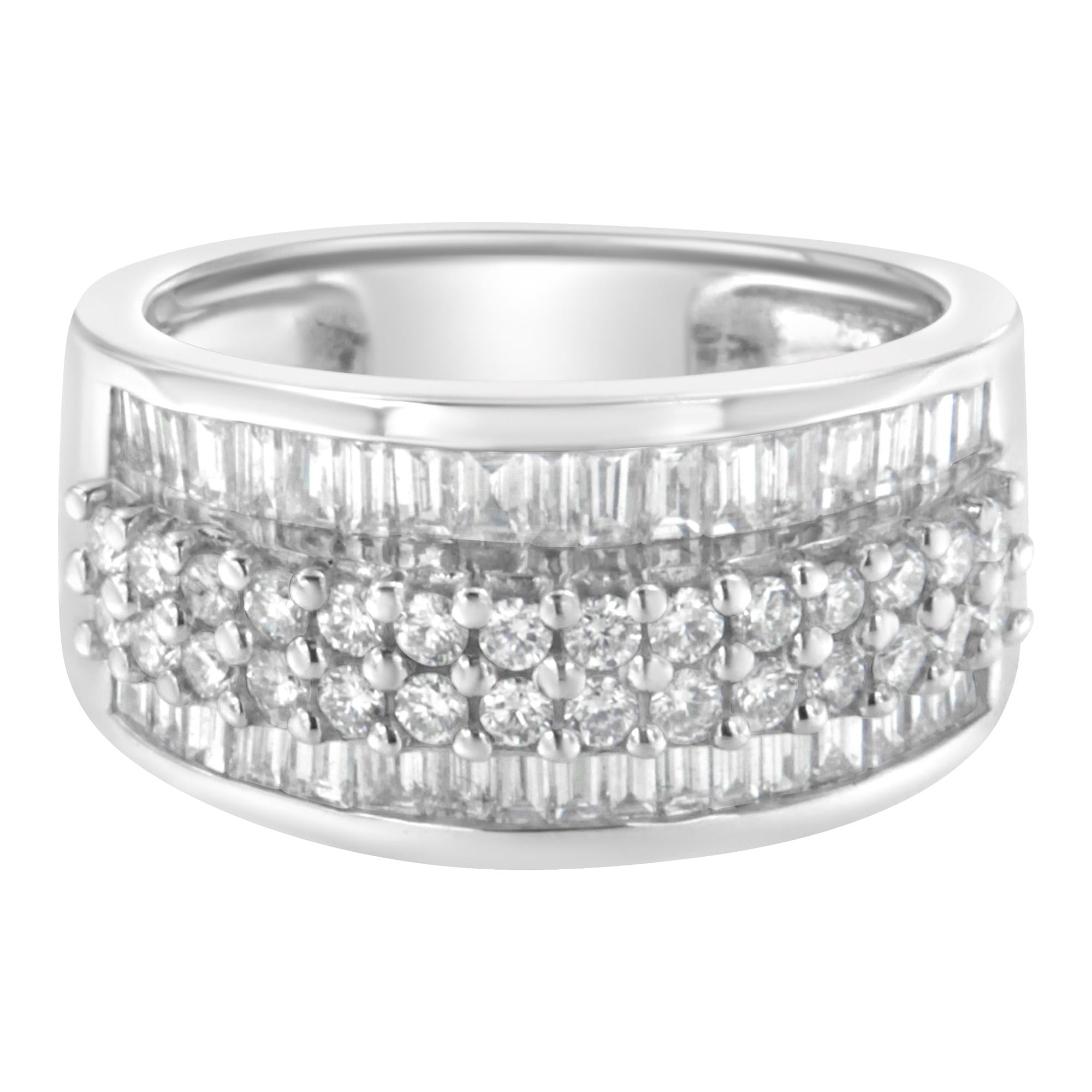 14K White Gold Round and Baguette Diamond Ring (1 1/2 Cttw, F-G Color,