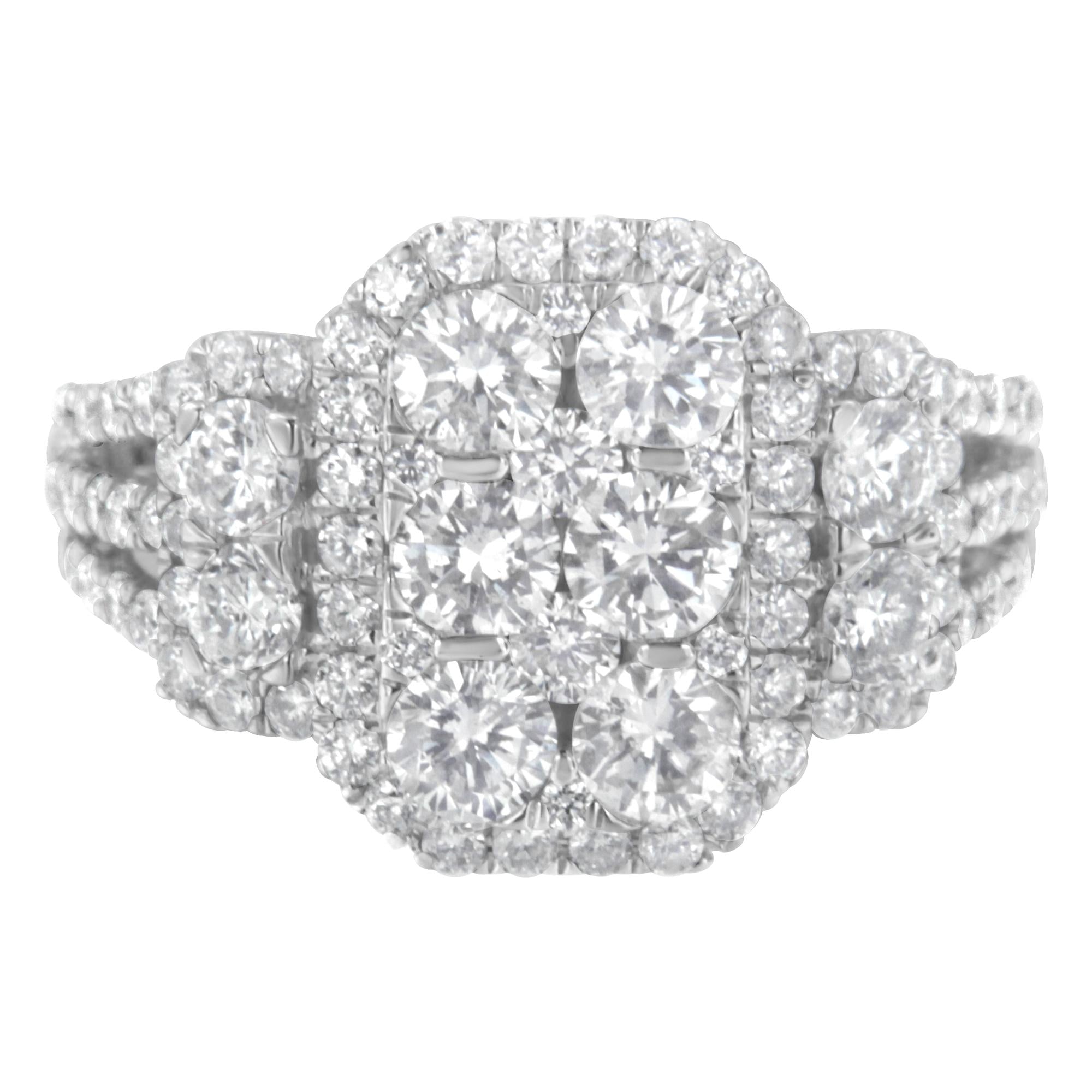 14K White Gold 2 1/4 Cttw Diamond Cocktail Cluster Ring (G-H Color,