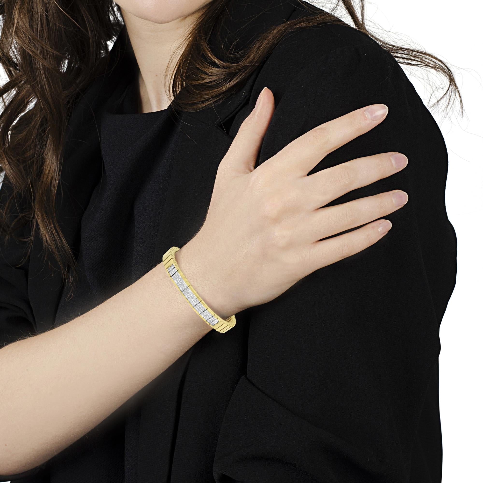 14K Yellow Gold 3 5/8 cttw Invisible Set Princess-Cut Diamond ID