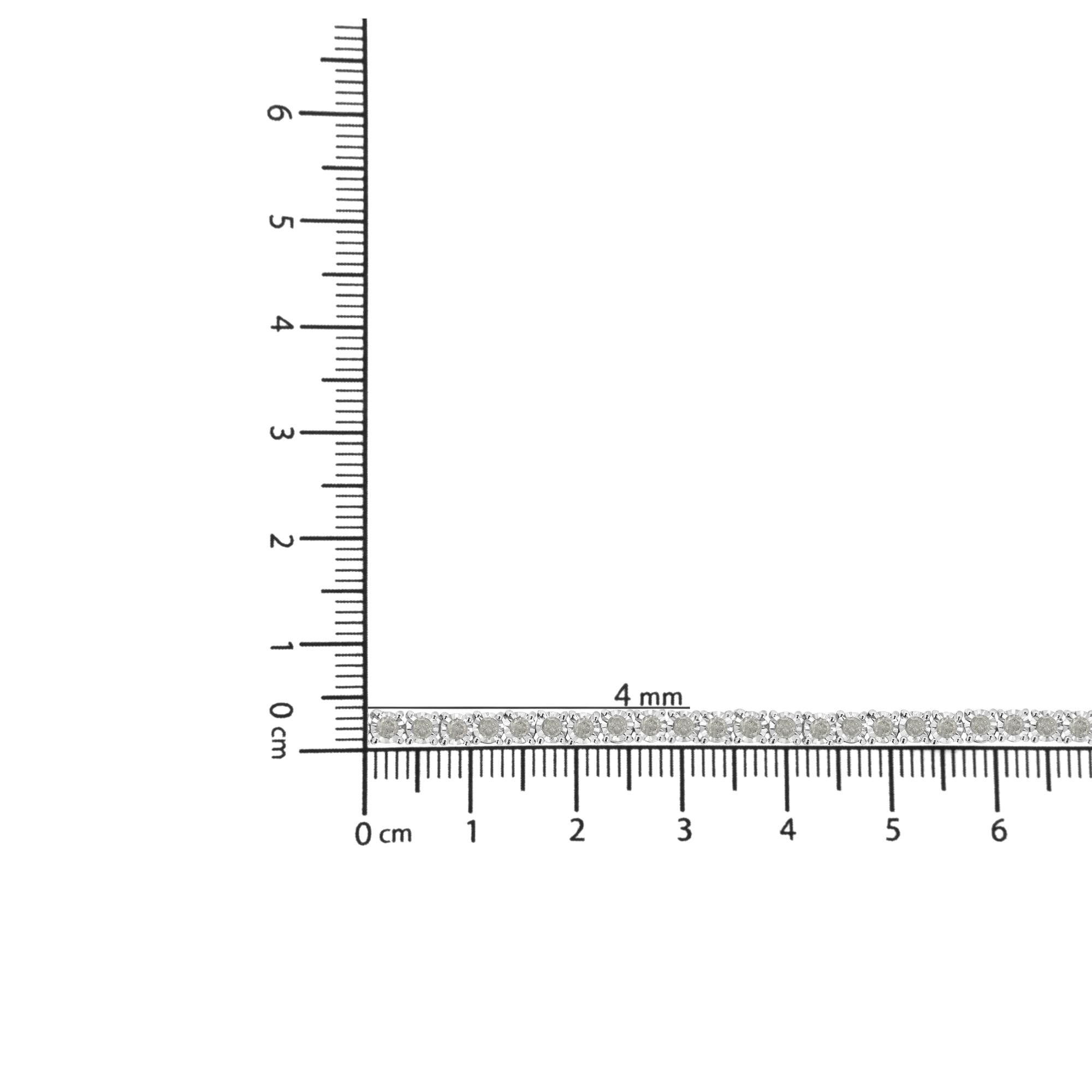 .925 Sterling Silver 3.0 Cttw Diamond Illusion-Set Miracle Plate