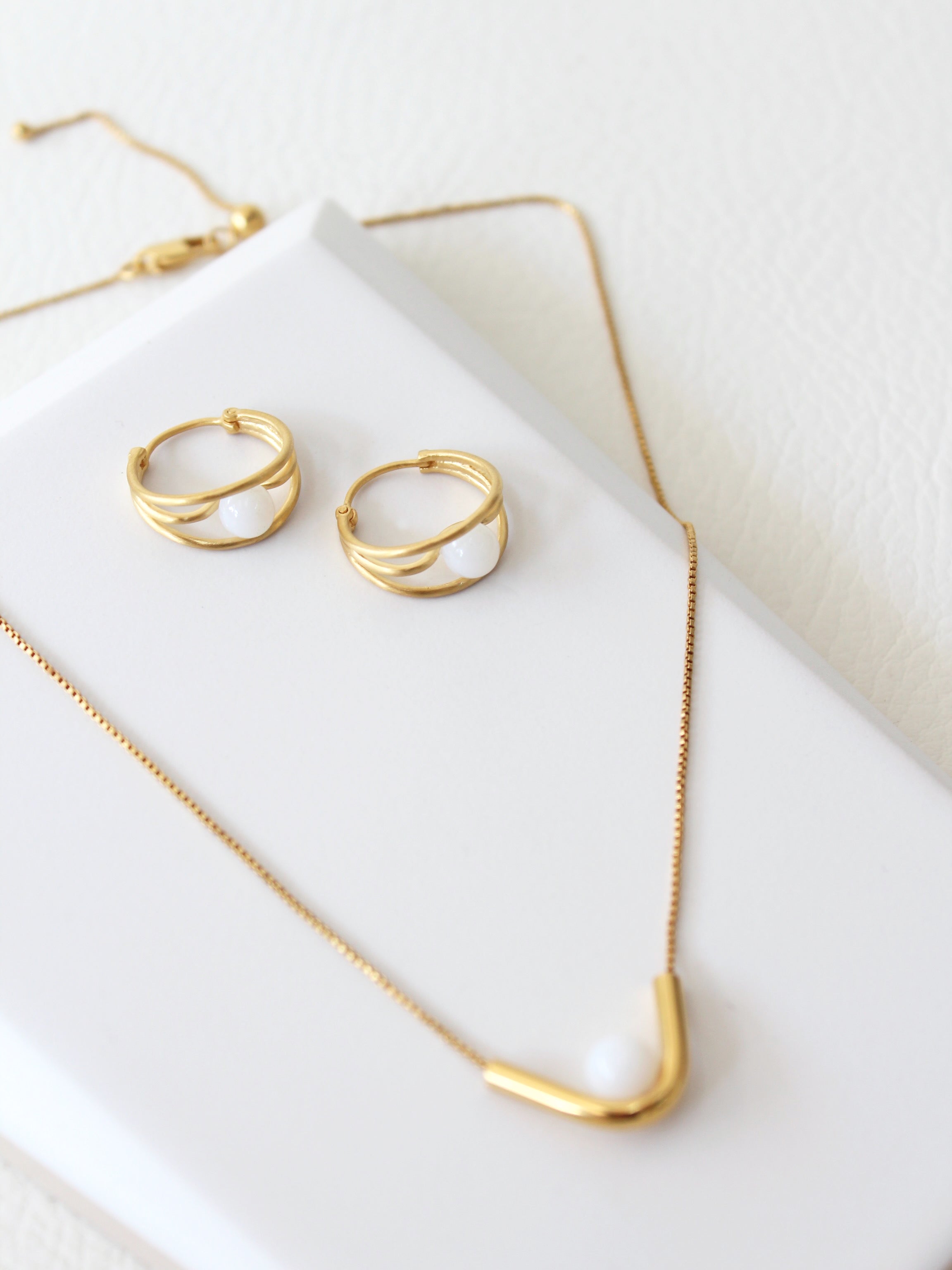 Presa Set | Mini Hoop Earrings and Necklace Set