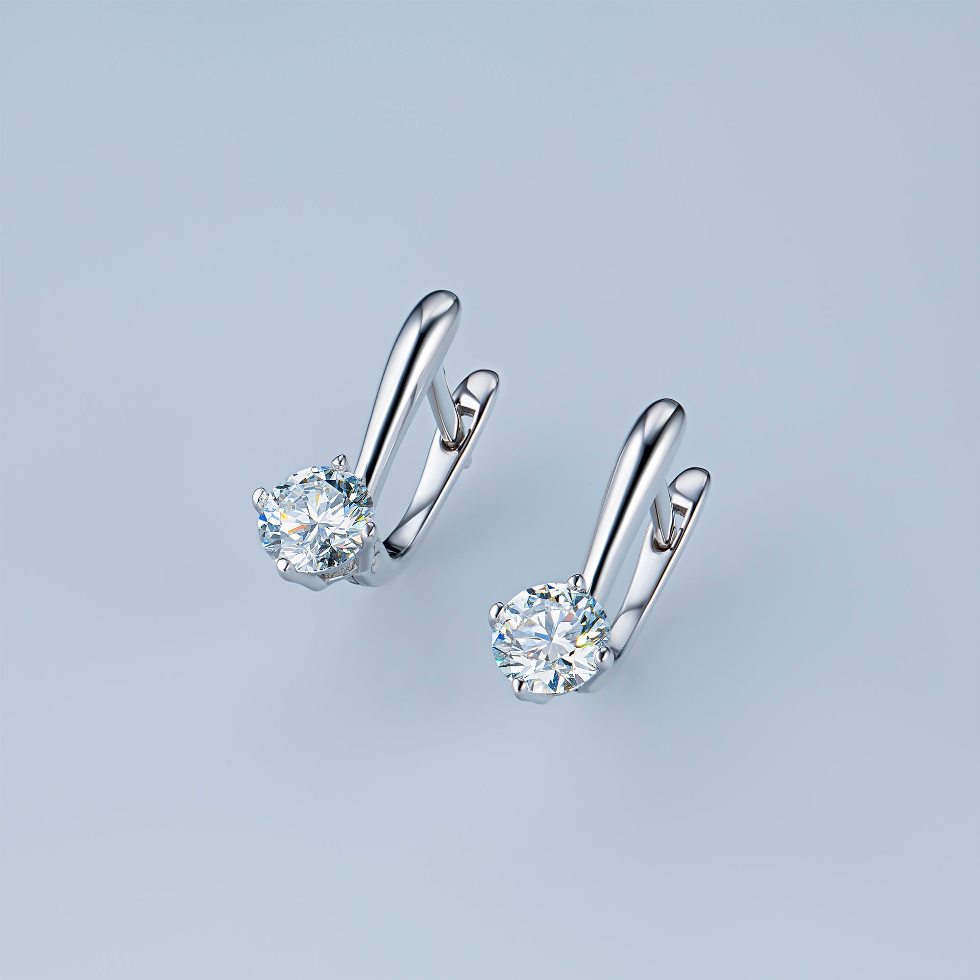 14K White Gold Earrings with 0 Round-Cut Diamond 1.66 CT.TW